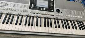 Onkyo  receiver 7.2 model no TX-NR708 and Yamaha keyboard no psr-s910