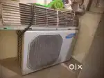 Sumsung company ka AC hai full condition mai