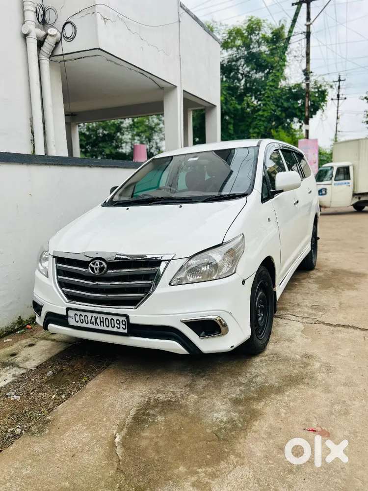 Toyota Innova 2012 Diesel Well Maintained