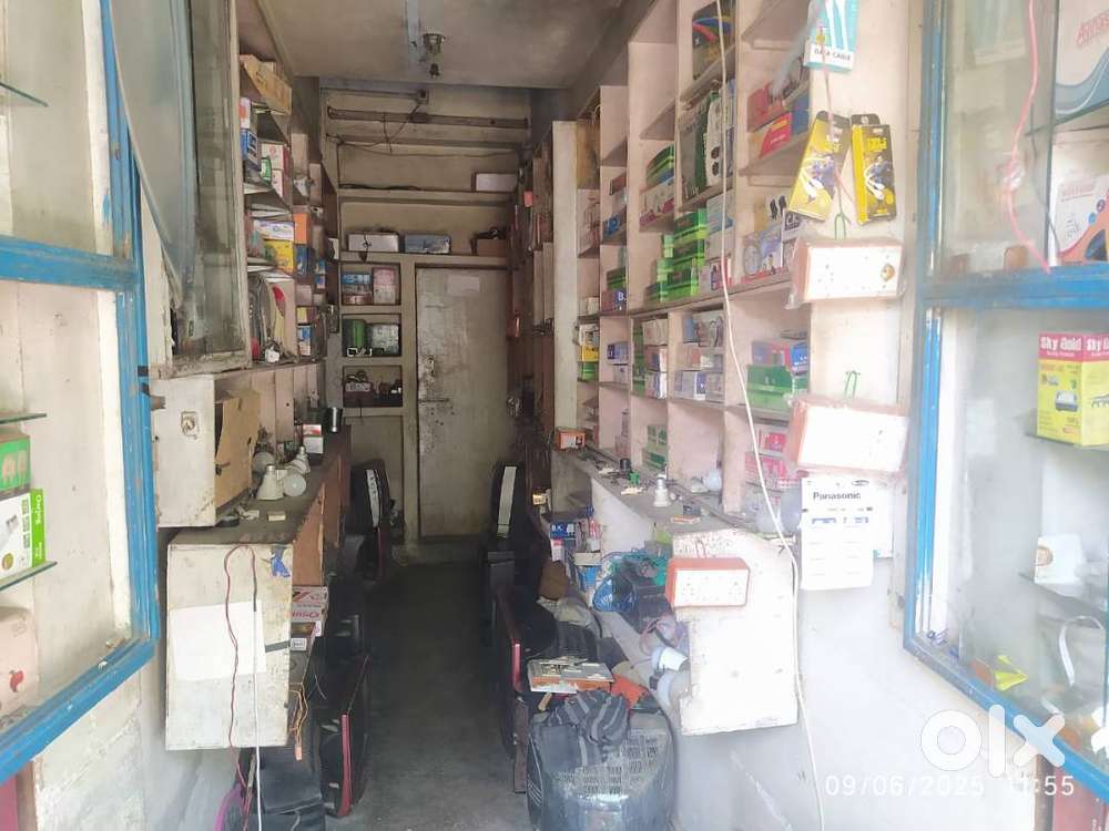 Rent shop available in Ramkatora, Lahurabhir