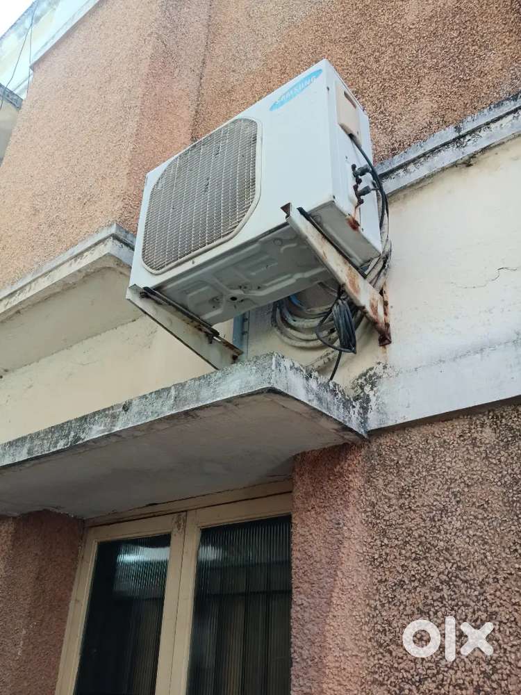 Samsung wall mounted AC