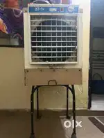 Cooler in working Condition with stand and grass