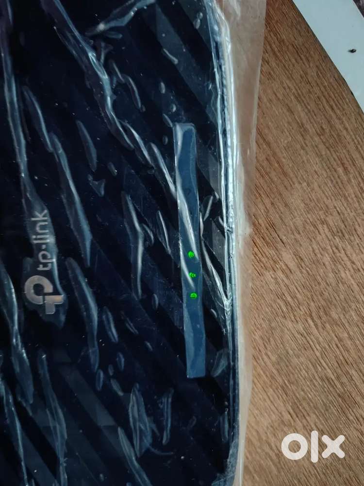 TP link wireless router for. Sale..only cash accepted.
