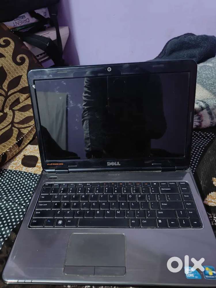 Selling dell laptop