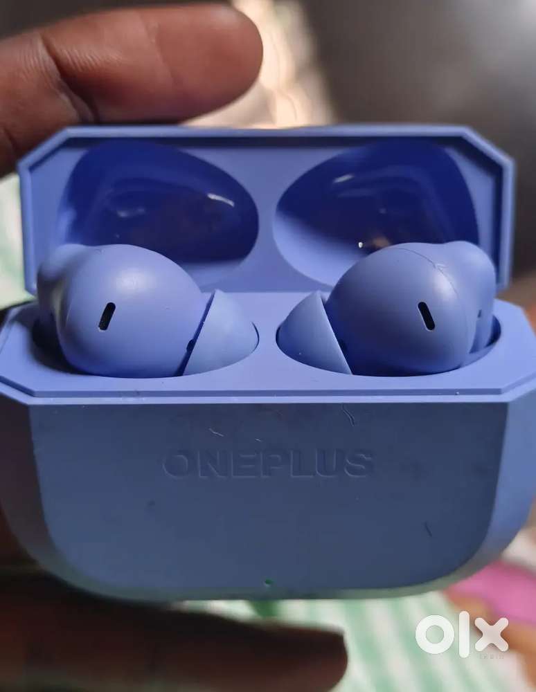 OnePlus Nord Buds 3r TWS Earbuds up to 54 Hours Playback,