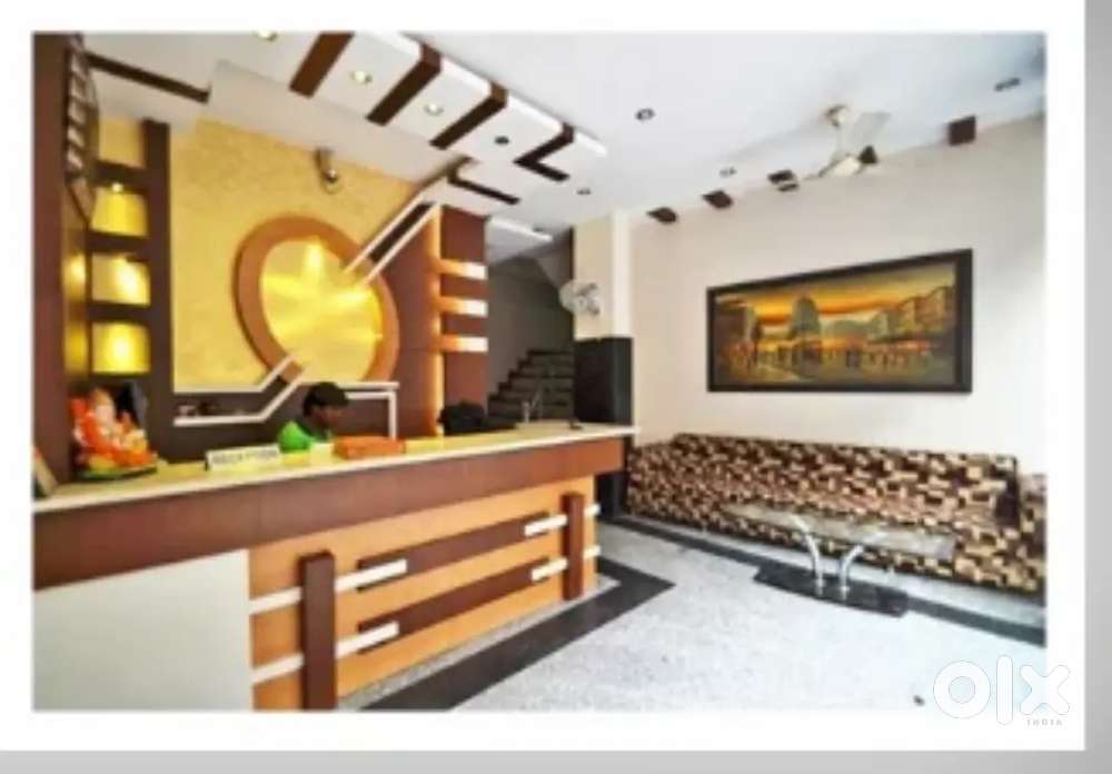 Girls needed for hotel reception