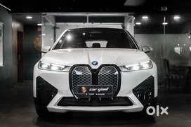 BMW IX xDrive 40, 2023, Electric