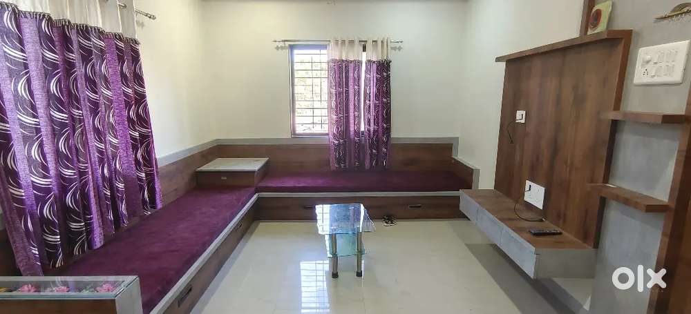 2 BHK फ्लॅट  भाड्याने देणे आहे   गजराज फॅक्टरी भिस्तबाग अहिल्यानगर