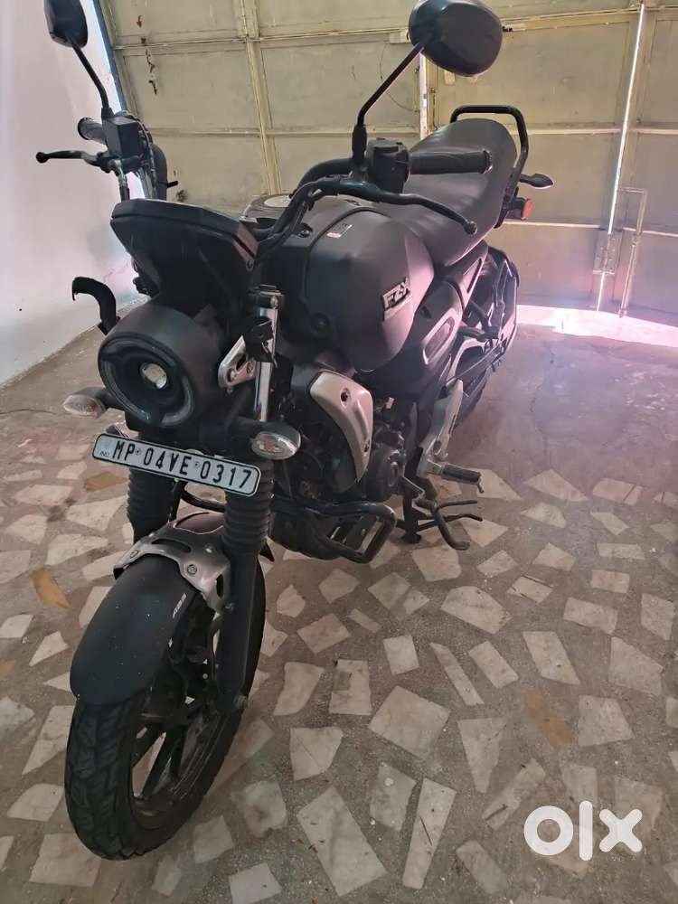 I want to sell my yamaha fzx new condition.