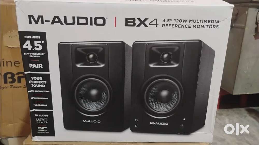 M-Audio Bx4 120-Watt Powered RCA, Auxiliary Studio Monitors/