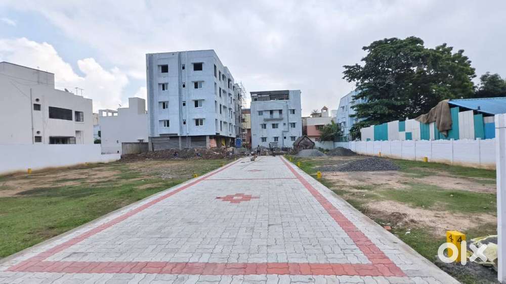 Gated cummunity Plots - DLF back side