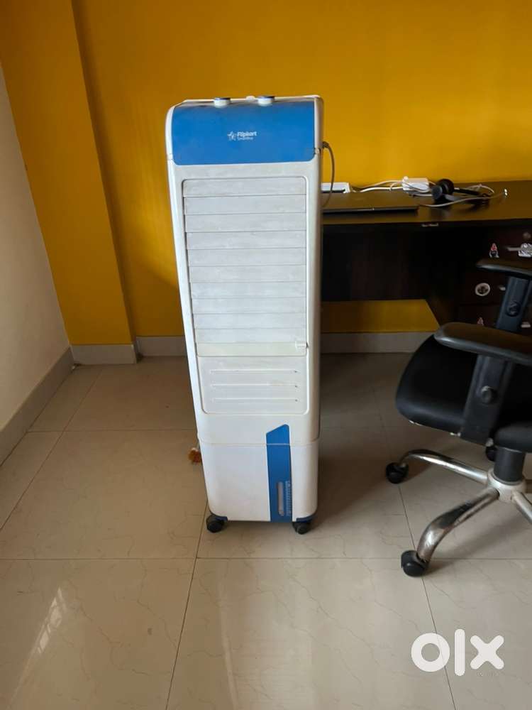 2 tower coolers avalilable for sale
