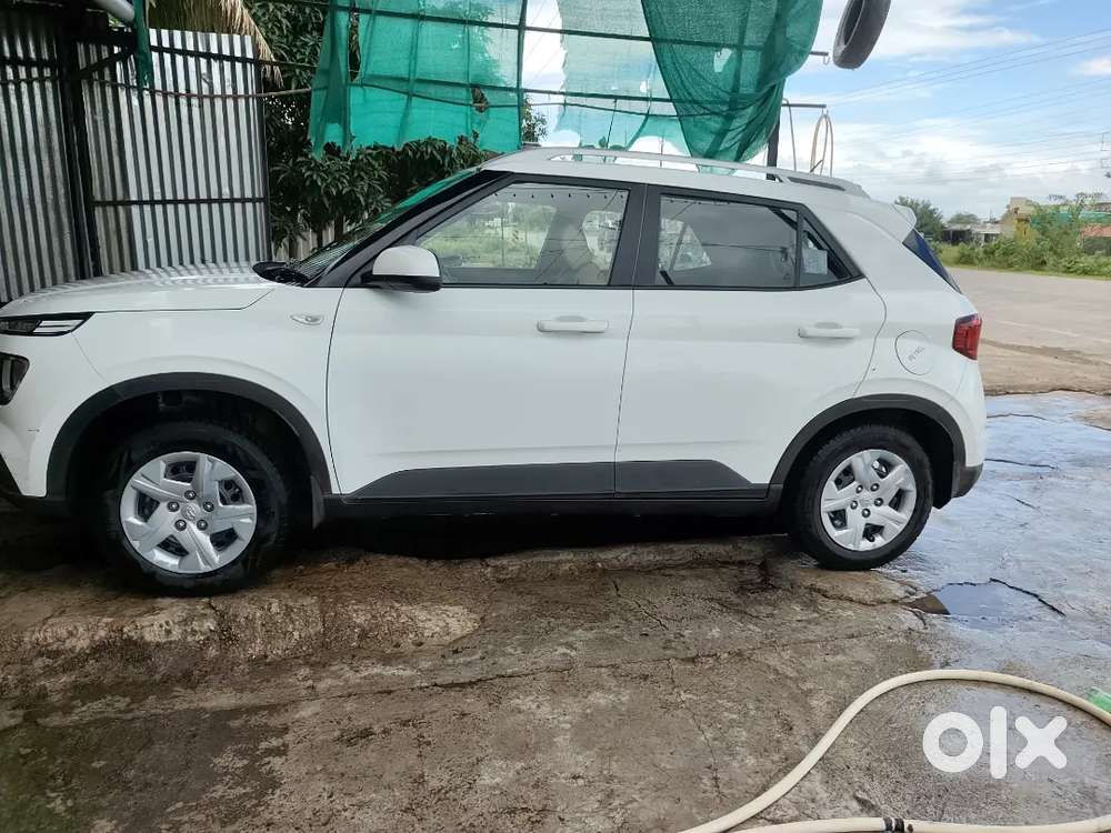 Hyundai Venue 2020 Petrol Good Condition