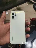 Realme c 35