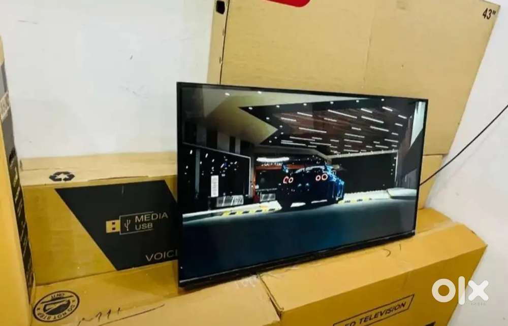 New 32 inch Android smart led tv with 1 yr warrenty press call button