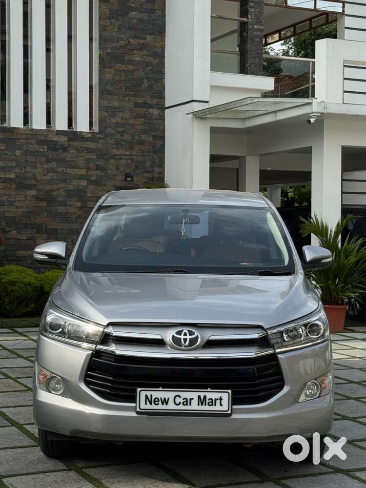 Toyota Innova Crysta 2.4 V 7 STR, 2016, Diesel