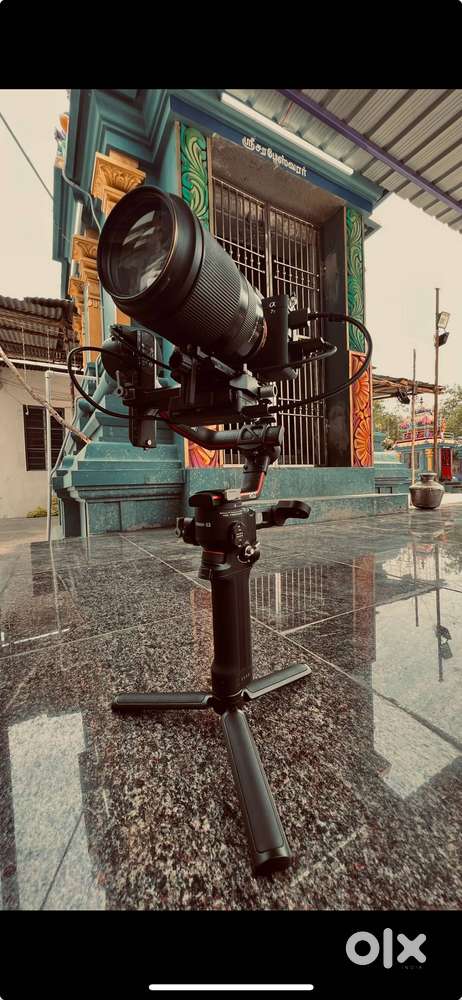 DJI RS-2 Pro Combo Camera Gimbal