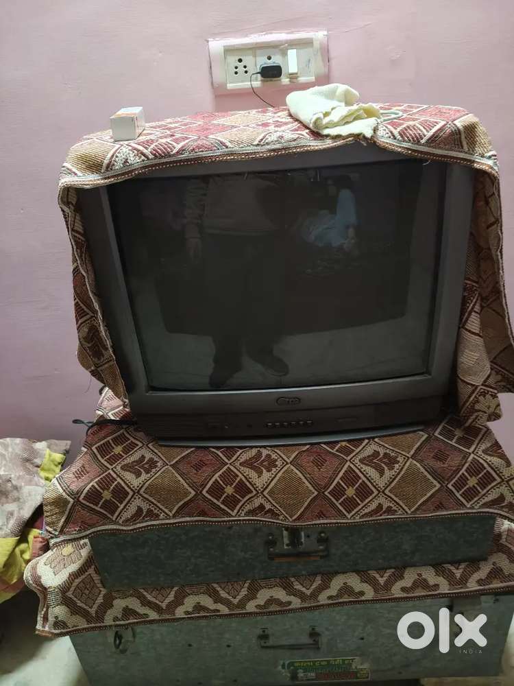 Coloured TV