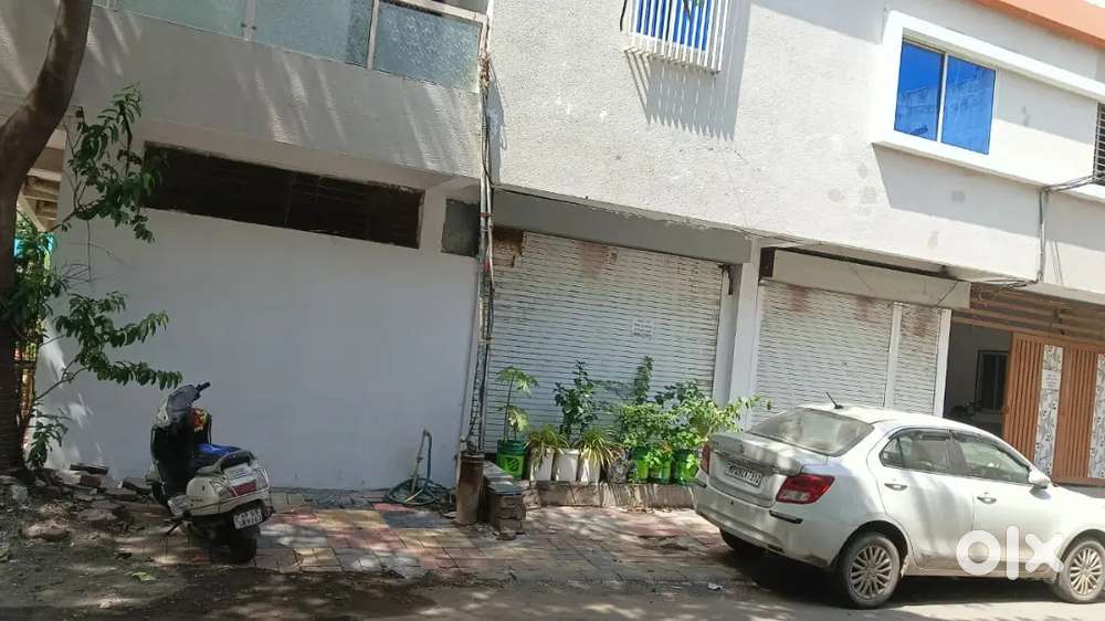 New commercial property for rent