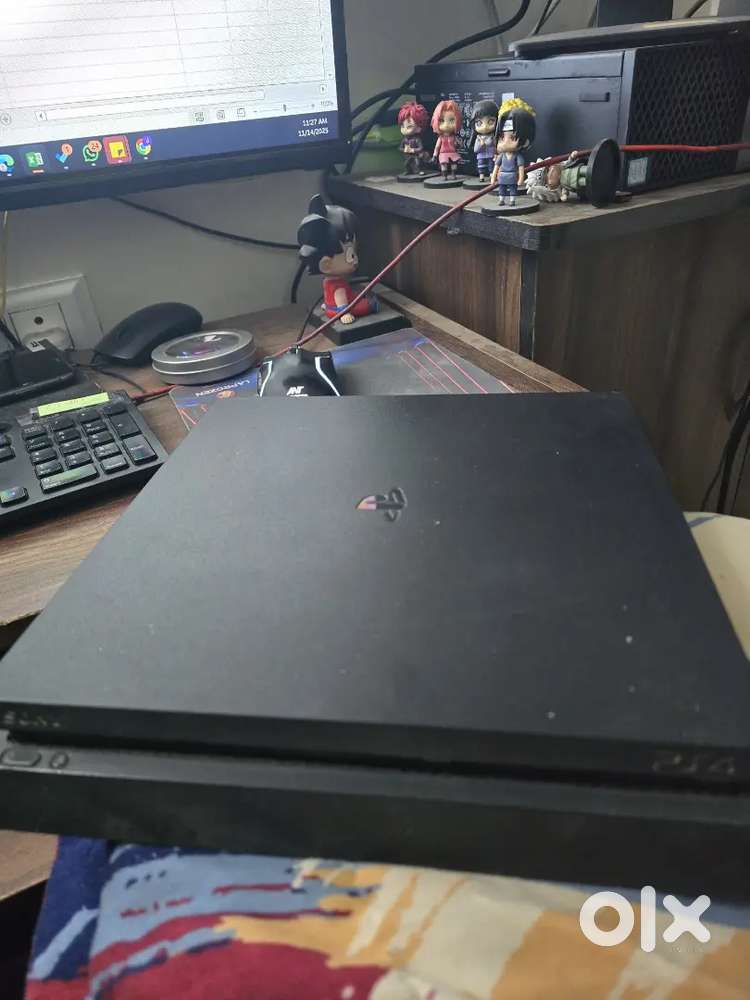 PS 4 slim 1 tb