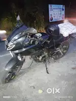 Pulsar 220 f model 2012