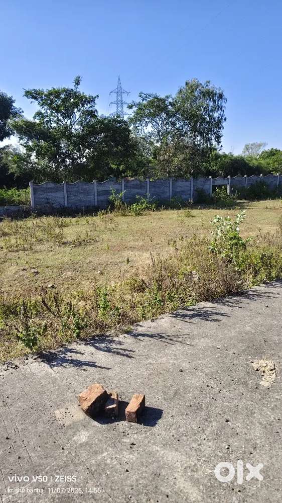 Both side road touch plot