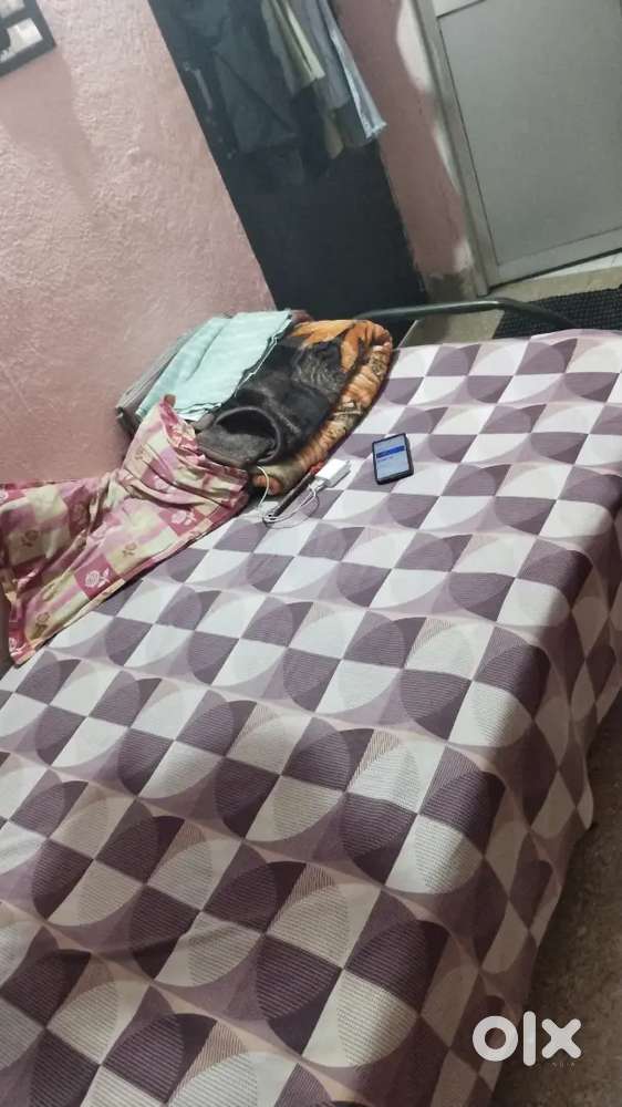 Double bed folding