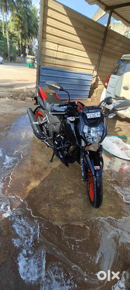 Urgently selling TVS Apache RTR apache 160 4V and ismart hero