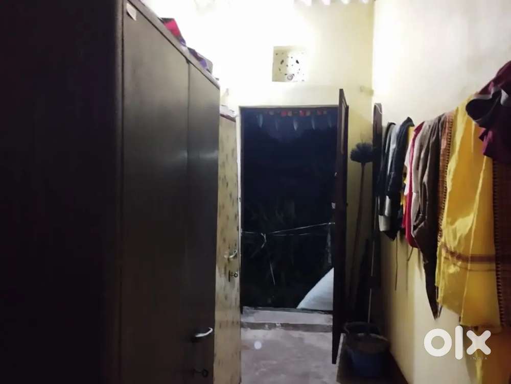 1bedroom 1big hall kichen back side 1 dismil plot