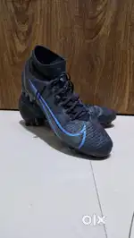 Nike Mercurial Black Football Shoes – Excellent Condition!
