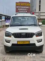 MAHINDRA SCORPIO S8