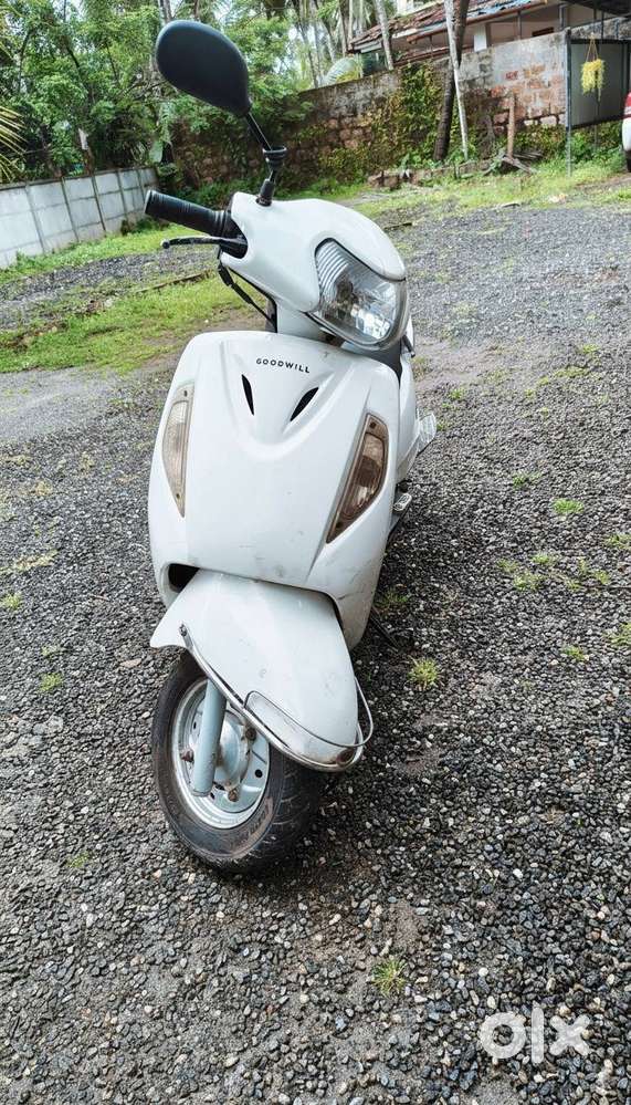 Suzuki Access