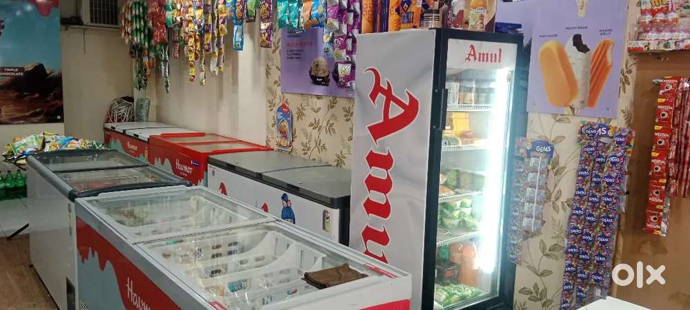 Furnished Shop for rent with ICE CREAM Parlour setup