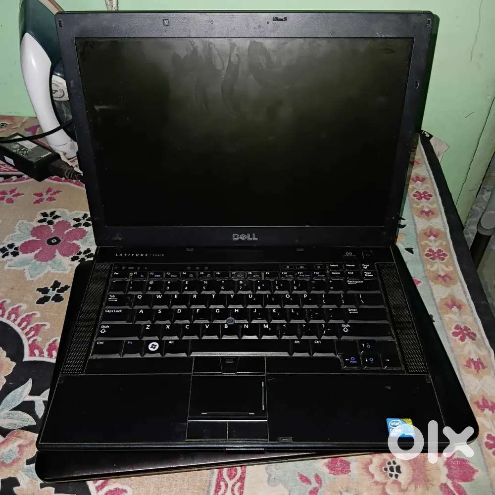 2 laptop sell karna hai