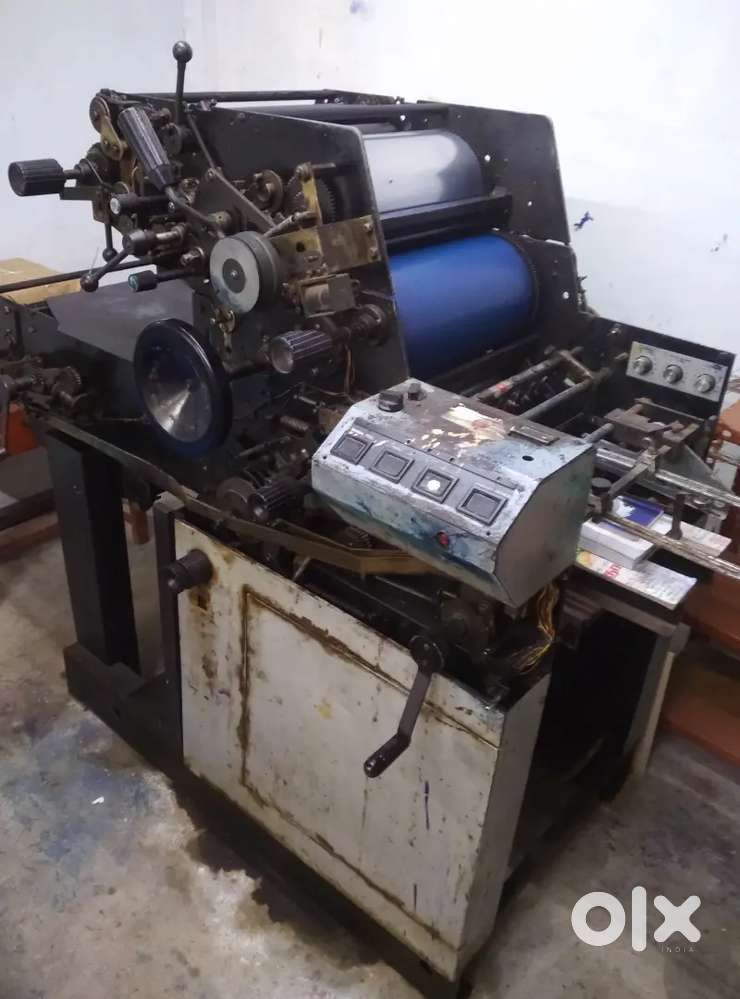 Printing machine (offset), Xerox machine, cutter machine