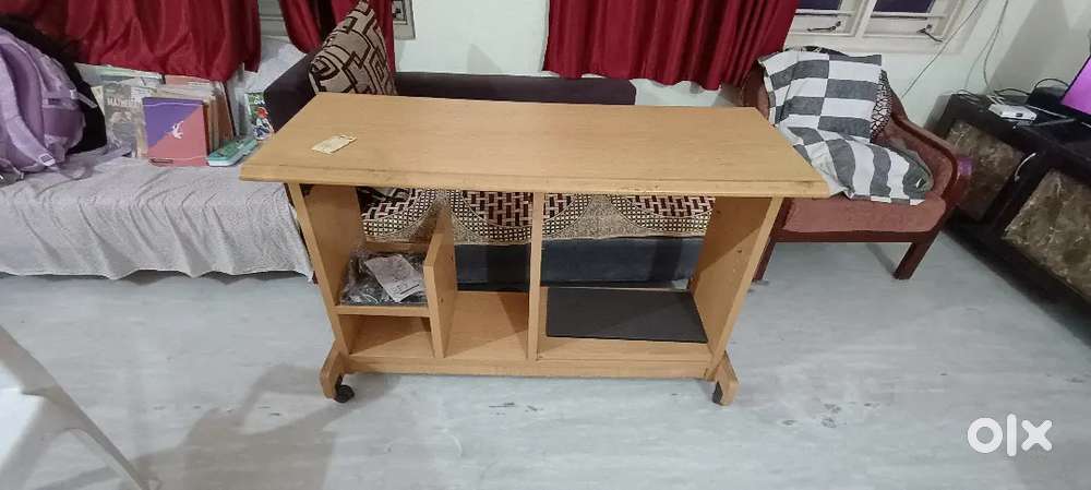 CPU Table, Computer Table