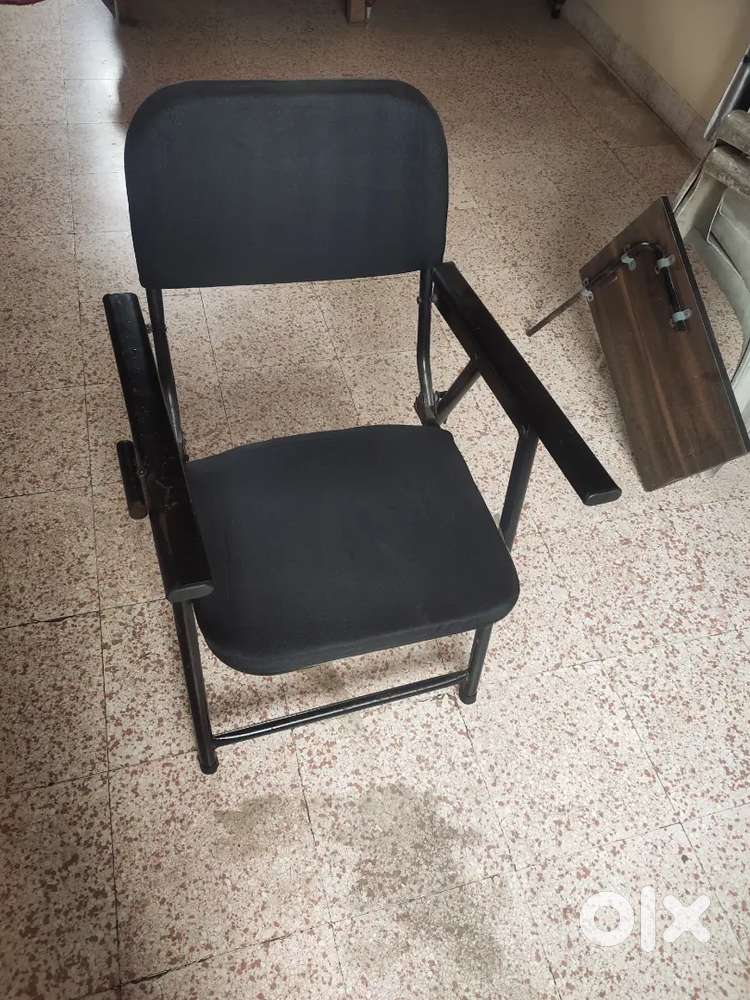 Study chair with foldable table (14 peace)