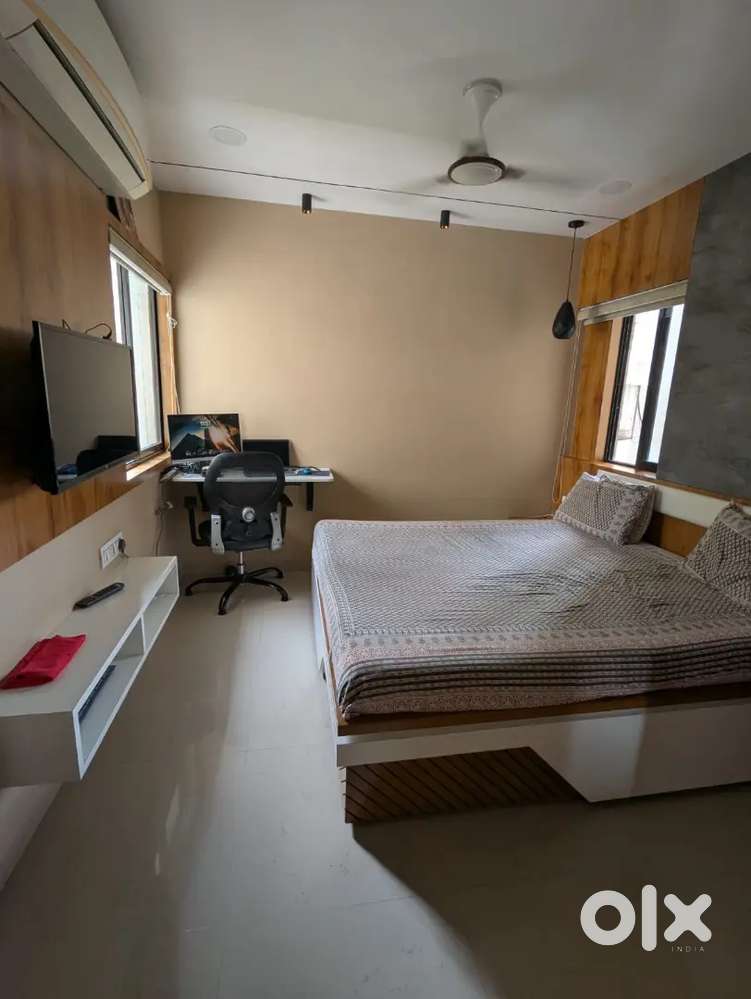 2 BHK Fully Furnished Falt in Satellite