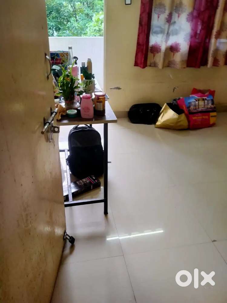 Urgently need flat mate Only for girl