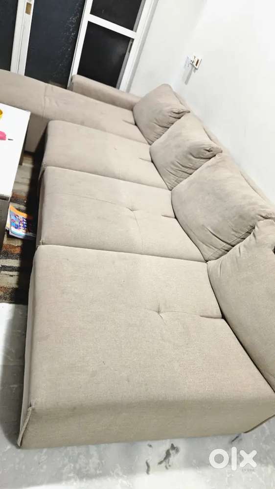 4 seater sofa
