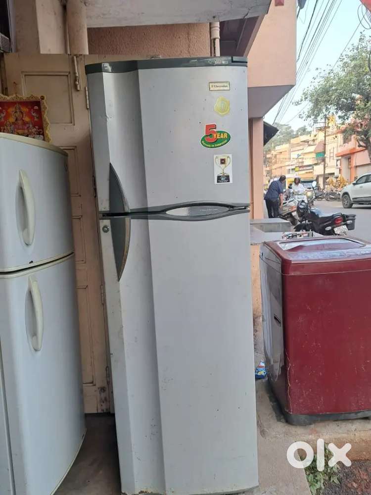 Sonu REFRIGERATOR