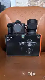 sony Alpha 7 III Full-Frame 24.2MP Mirrorless Camera black