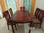 Dining Table ( In very Good condition)