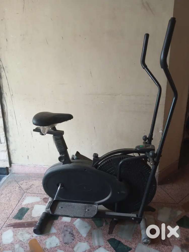 Lifeline Excercise Cycle(Cross-trainer)