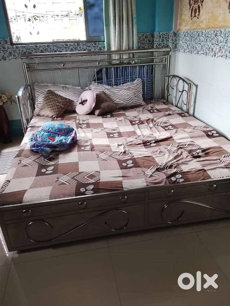 Sofa comm bed