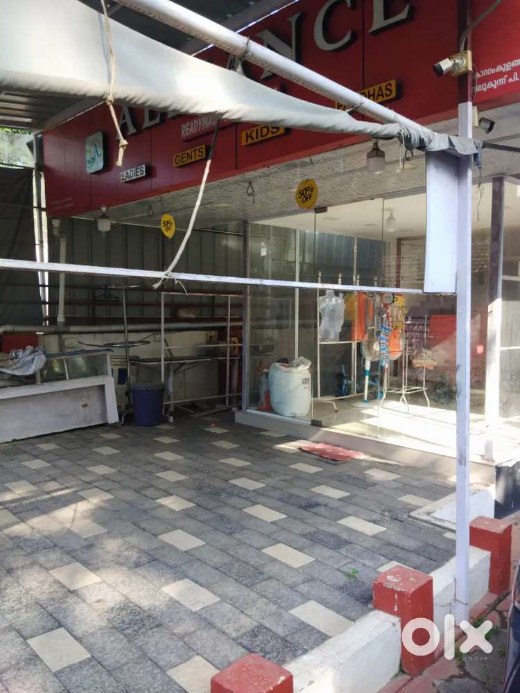 Shop place available for rent