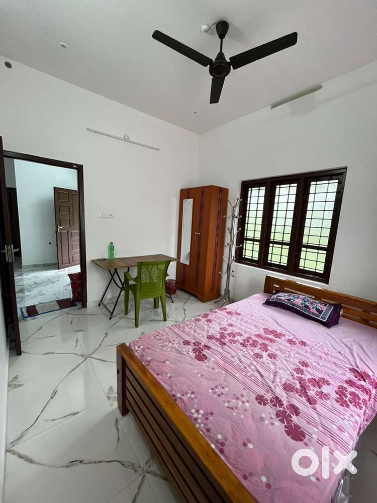 Fully Furnished Single bed room + attached bathroom for bachelors
