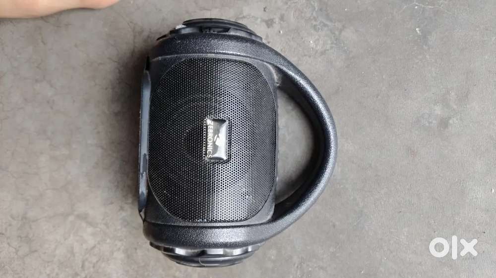 ZEBRONICS speaker with 4GB memory card