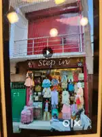 Three storey shop for rent at jamia masjid opposite Naseeb complex