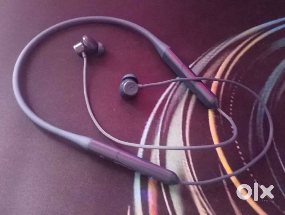 Boat Rockerz Neckband